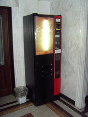 кофейный автомат,  кофеавтомат,  торговый автомат